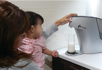 ウォーターロジックのポット・卓上型浄水器なら赤ちゃんの粉ミルクが簡単に冷ませて作り方のコツ入らずで調乳も楽々な便利グッズ